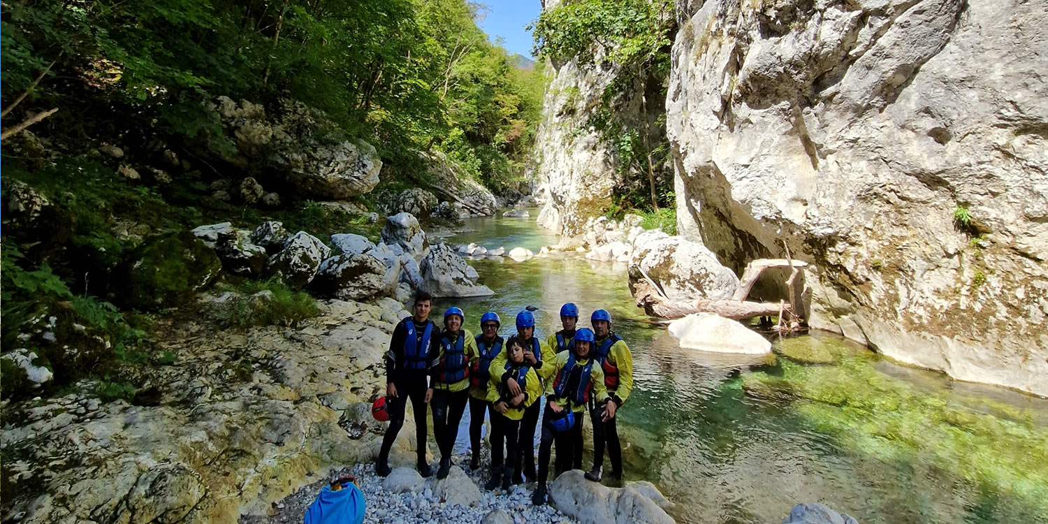 canyon rakitnica group tour